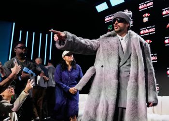 Bad Bunny se reserva sobre su espectáculo en el Super Bowl